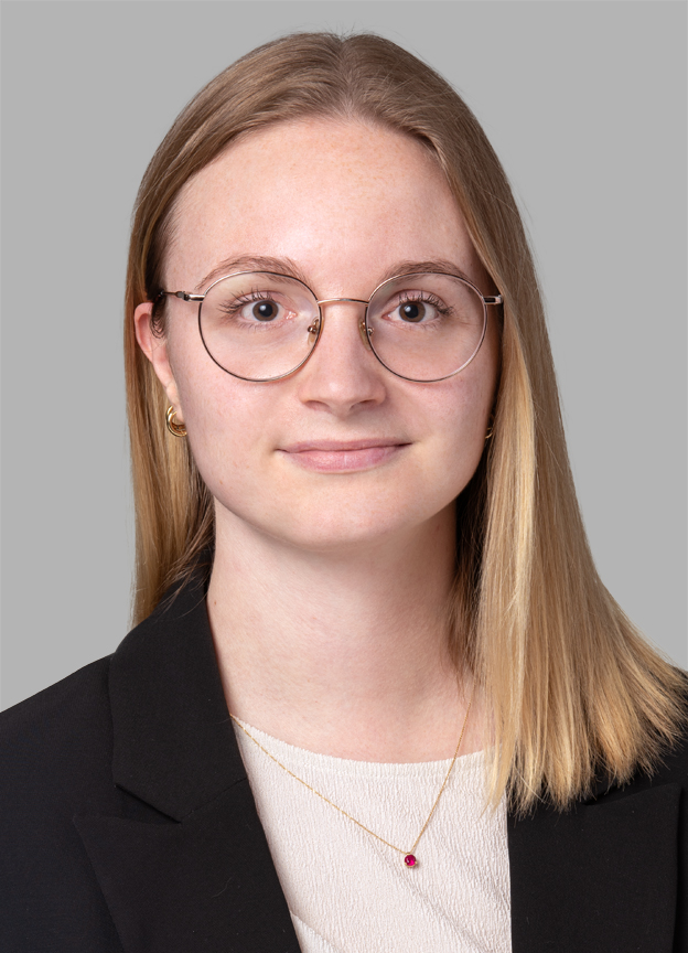 Carolane Leclerc Labranche, Corporate services paralegal