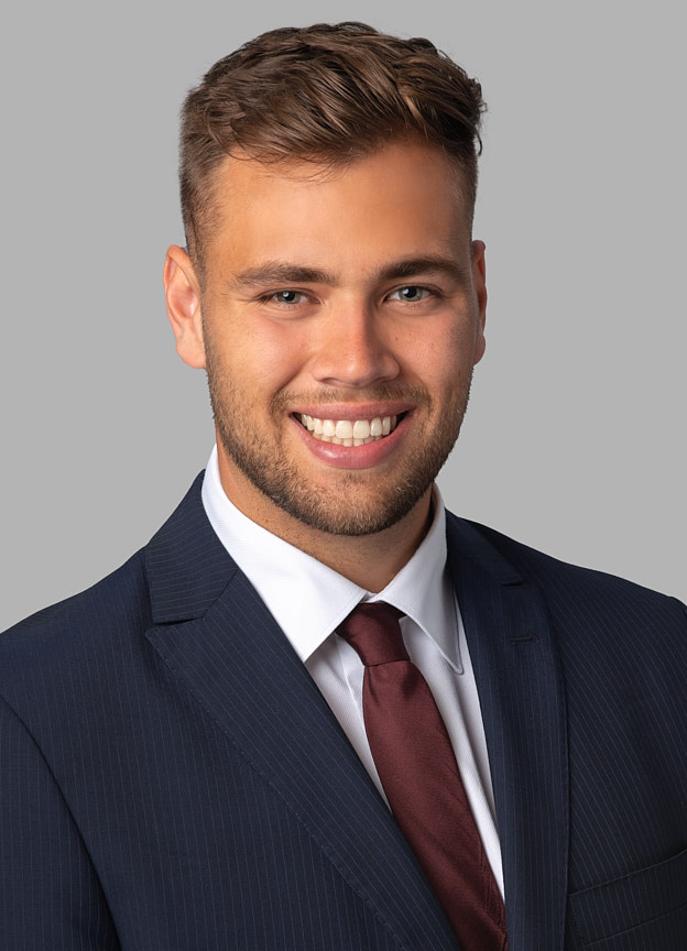 Lucas Sylvestre, Lawyer