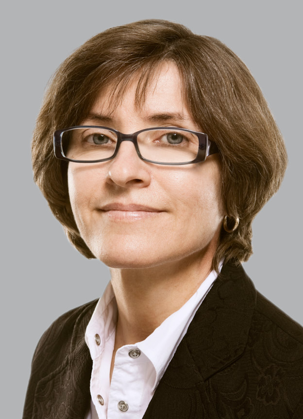 Marie-Josée Aumais, Notary