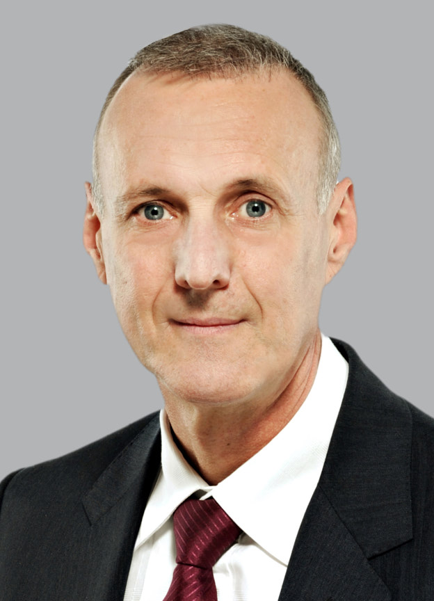 Pierre Pratte, Paralegal