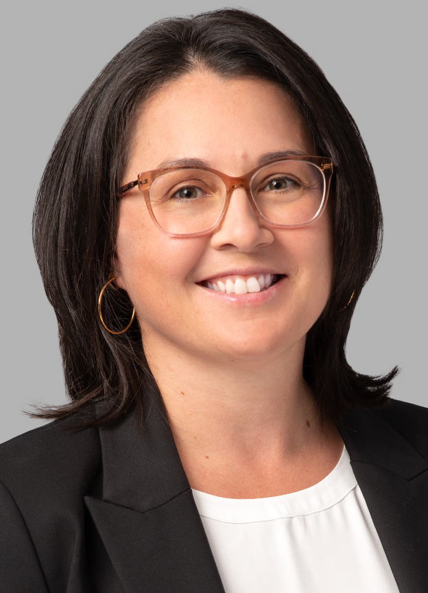 Linda Bilodeau, Parajuriste en services corporatifs