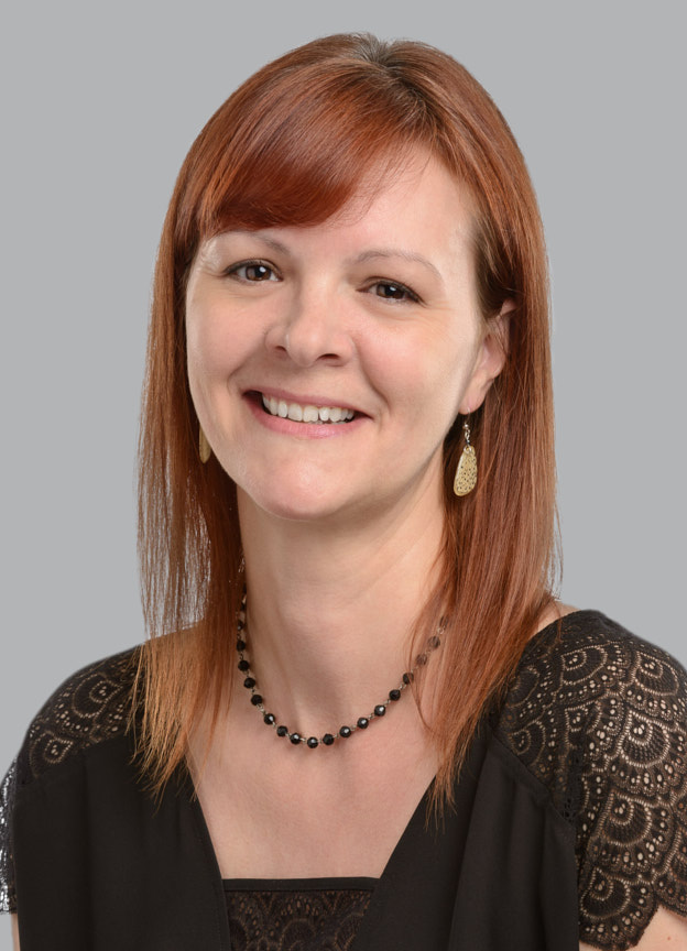 Chantal Fournier, Parajuriste en services corporatifs