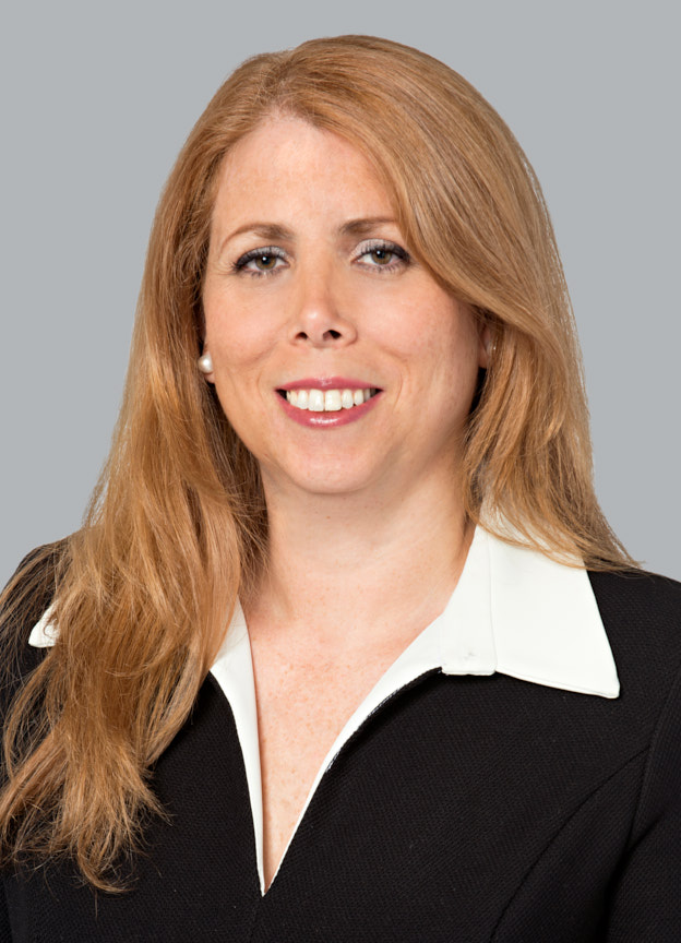 Elsa Agostinho, Associée, avocate