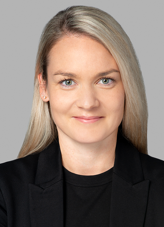 Isabel Pouliot, Associée, Avocate