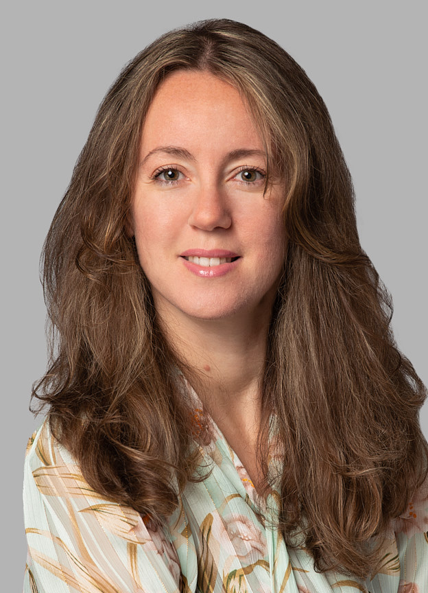 Kenza Djermoune, Gestionnaire CRM, Salesforce