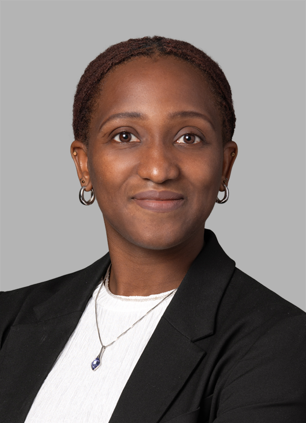 Rebecca Simon, Notaire