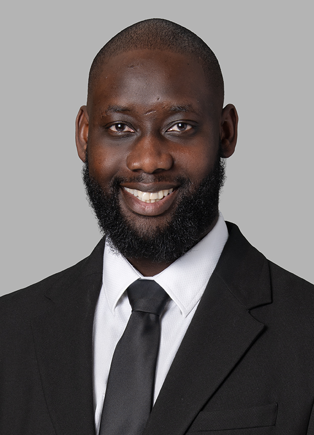 Seydina Ousmane Seye, Parajuriste